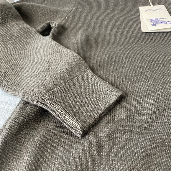 Burberry cashmere Men's Dark Gray Sweater - Picture 3 of 6